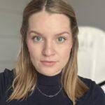 Sylwia Tur, autorka stron, przy pracy